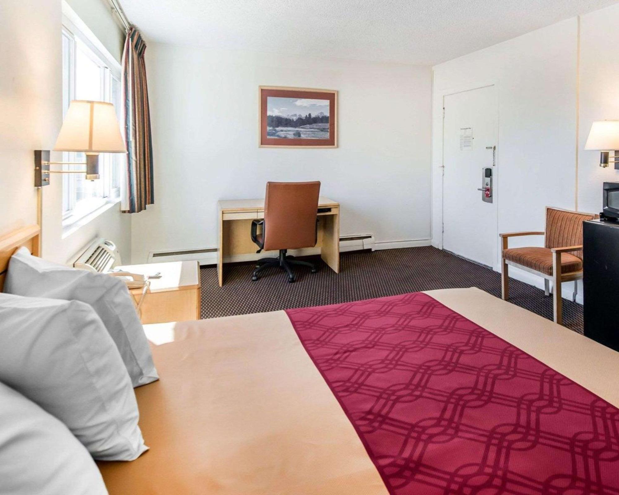 King Room - Non-Smoking